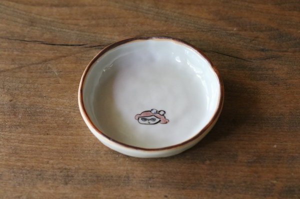 画像1: Rachel Omelet　色絵豆皿 (1)