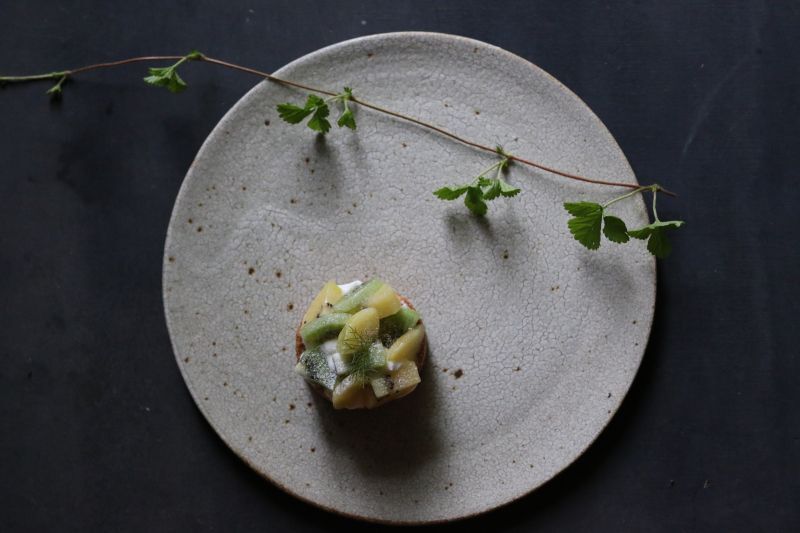 馬渡新平 白ヒビ粉引き pivert